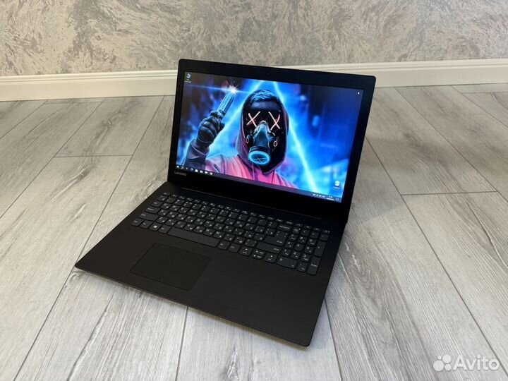 Мощный игровой ноутбук Lenovo 15