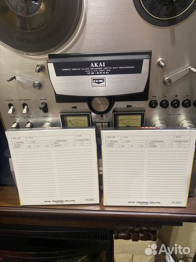 Катушки бобины новые Akai 18