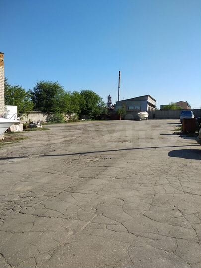 Машиноместо, > 30 м²