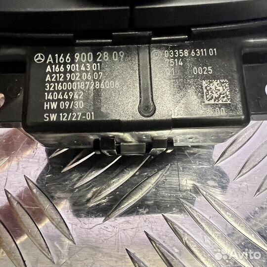 Блок управления Аудиосистемой,A1669002809,Mercedes