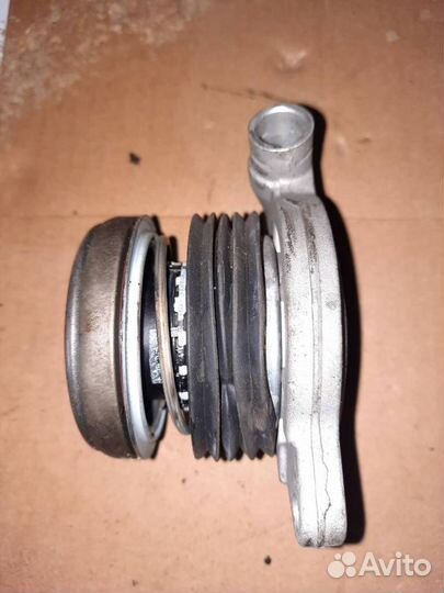 Подшипник выжимной Volvo V40 рест. 2001