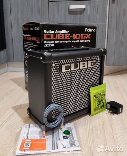 Roland Cube с Эффектами (Комбоусилитель Новый)
