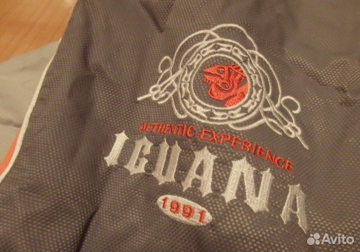 Спортивную куртку Iguana