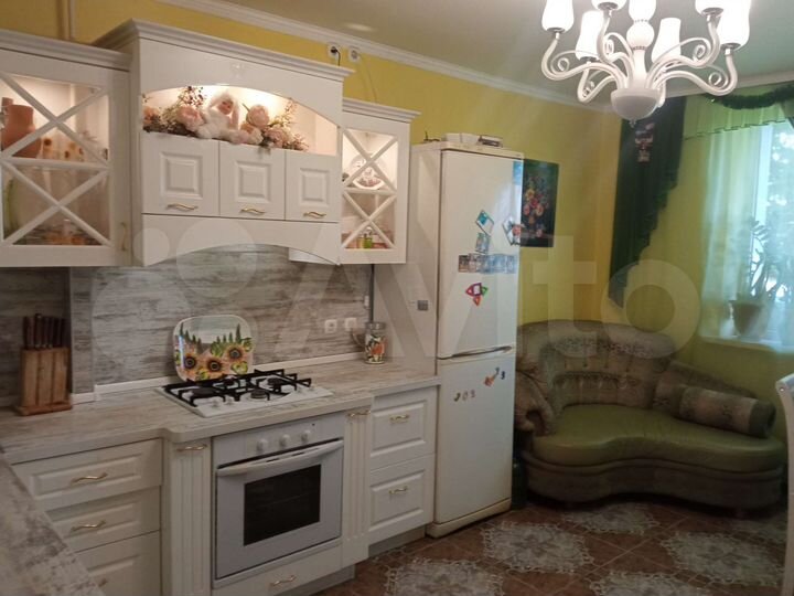 Коттедж 300 м² на участке 15 сот.