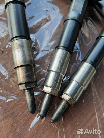 Форсунка дизельная Nissan x-trail t30 095000-0510