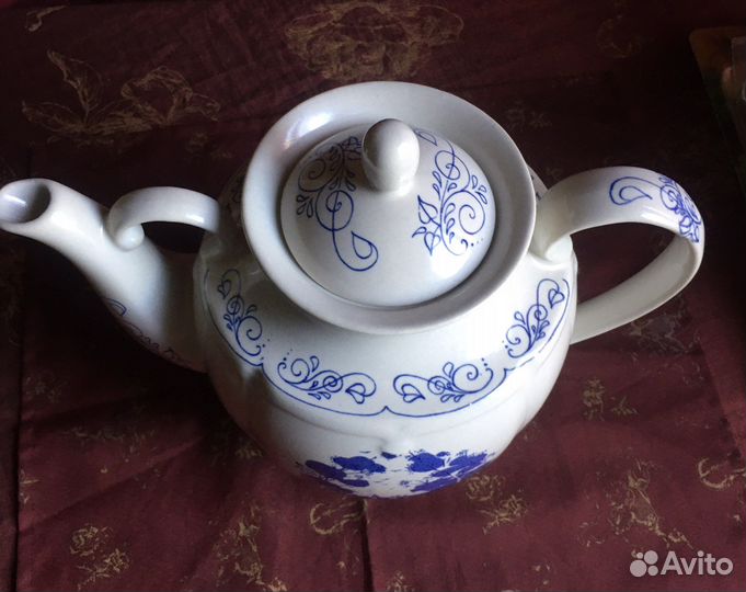Чайник фарфоровый большой 3 литра