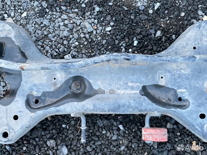 Подрамник передний Фольксваген Поло седан