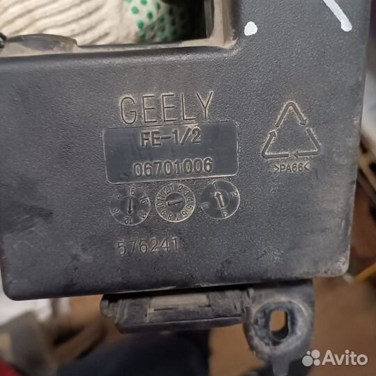 Блок предохранителей Geely Emgrand