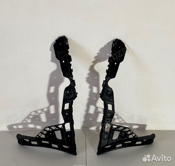 Кронштейн заднего бампера Volkswagen Polo 10-20