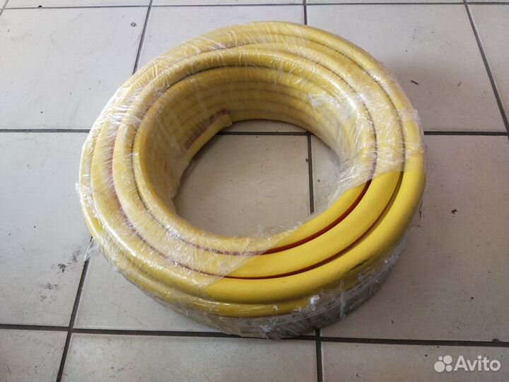 Шланг садовый трехслойный армированный 19мм х 25м