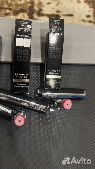 Givenchy жидкая помада для губ Le Rouge