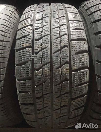 Goodyear Ice Navi SUV 205/65 R16 91M