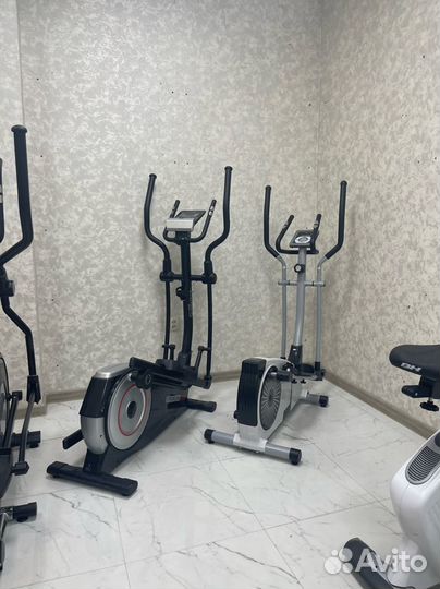 Эллипсоид: шведский, немецкий, испанский надежный