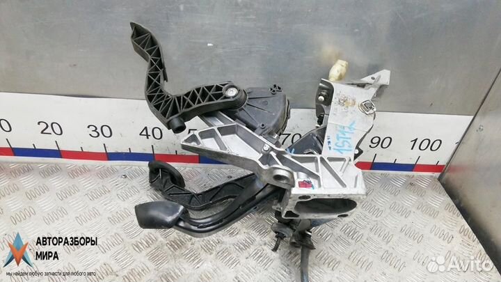 Узел педальный (блок педалей) Audi A6 4B/C5 рест