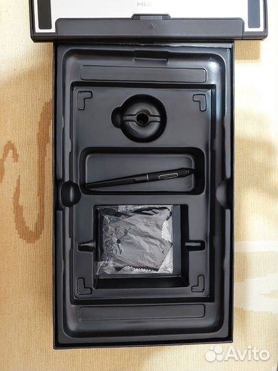 Графический планшет с экраном huion kamvas pro 12