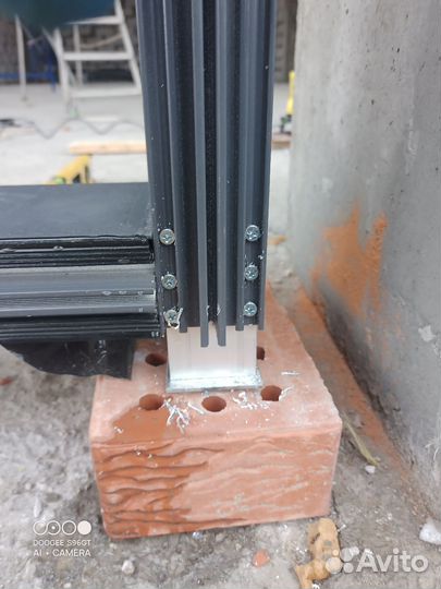 Монтаж окон эскалаторов автоматики