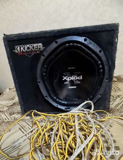 Продам сабвуфер