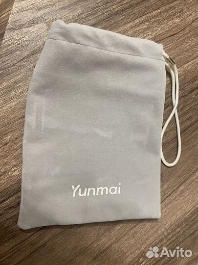 Перкуссионный массажер Yunmai mini новый