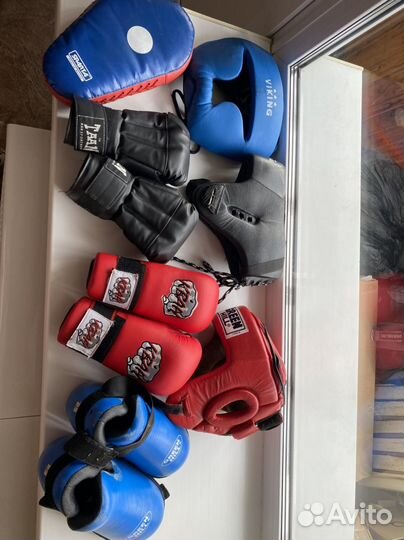 Лапа, перчатки для бокса