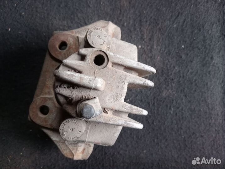 Суппорт задний лев/прав BMW 5-series E-60