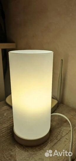 Лампа настольная
