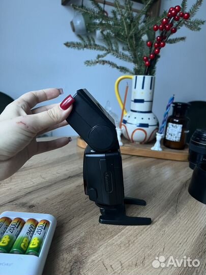 Вспышка yongnuo