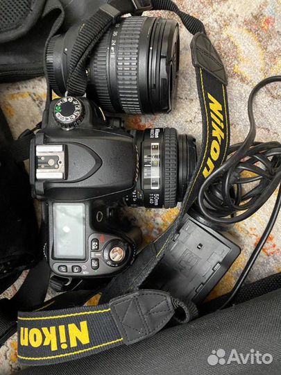 Зеркальный фотоаппарат