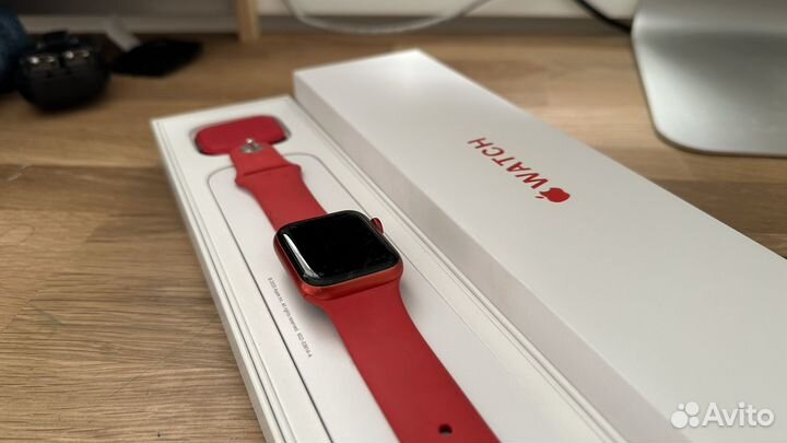 Apple watch series 6 40mm Red