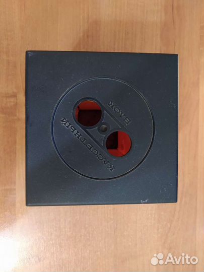 Подставка вращающаяся для аудиокассет