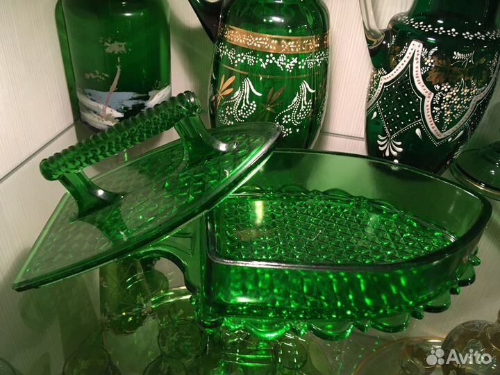 Масленка, чайница зеленое стекло