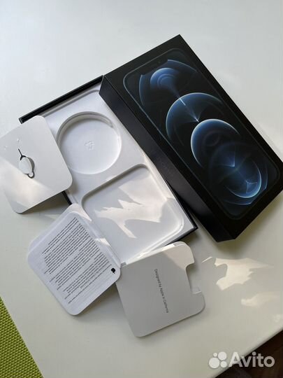 Коробка от телефона iPhone 12pro max