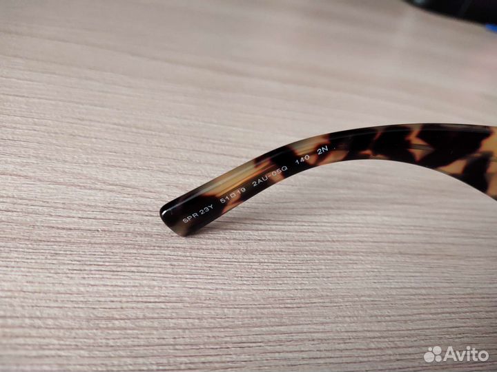 Солнцезащитные очки женские Prada