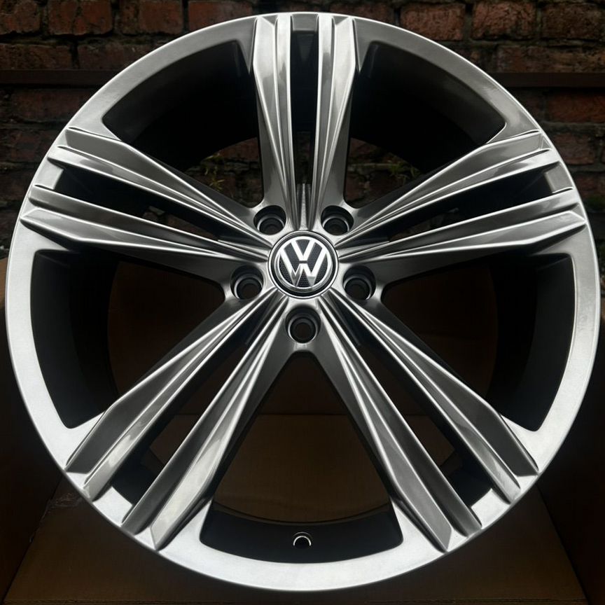 Литые диски Powcan 9×R20 5×112