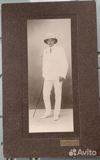 Старинные фотографии военных и актеров раритет