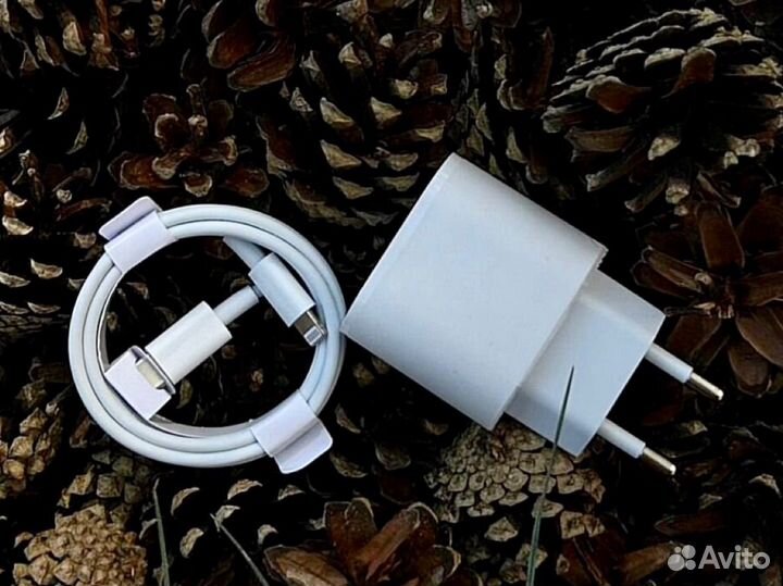 Быстрая зарядка для iPhone 25w + кабель