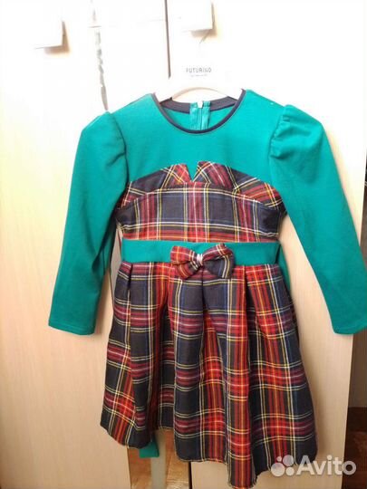 Платье для девочки новое