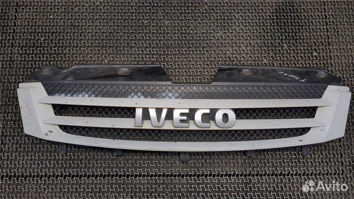 Решетка радиатора Iveco Daily 4, 2009