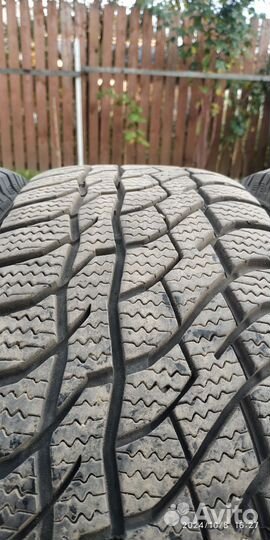 Viatti Bosco S/T V-526 215/65 R16