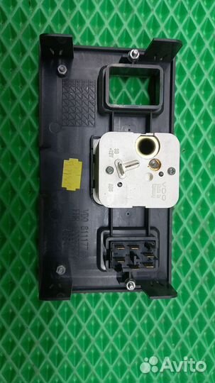 Часы, центральная консоль Rover 800