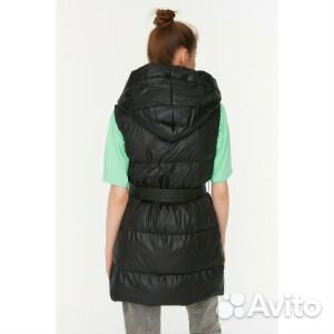 Жилет Trendyol с ремнем на талии, черный