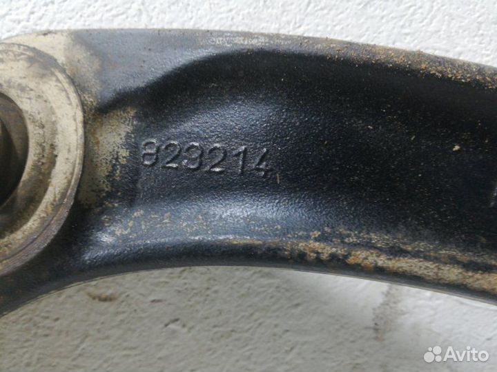 Рычаг передний правый передний правый Peugeot 308