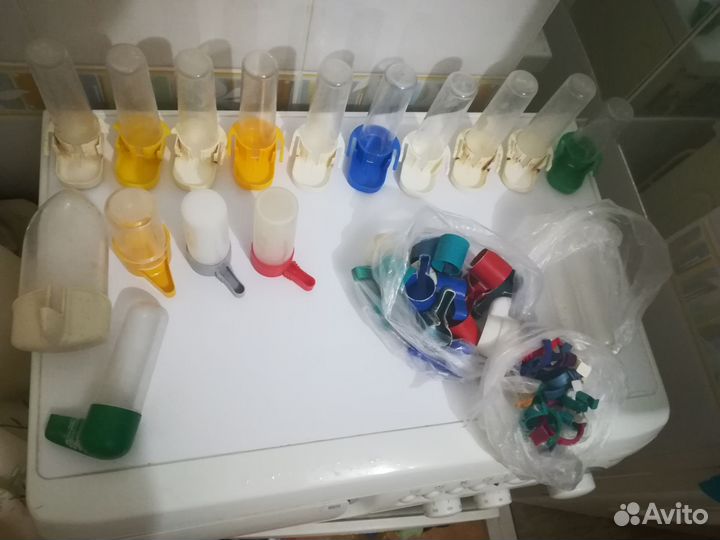 Поилки для попугаев