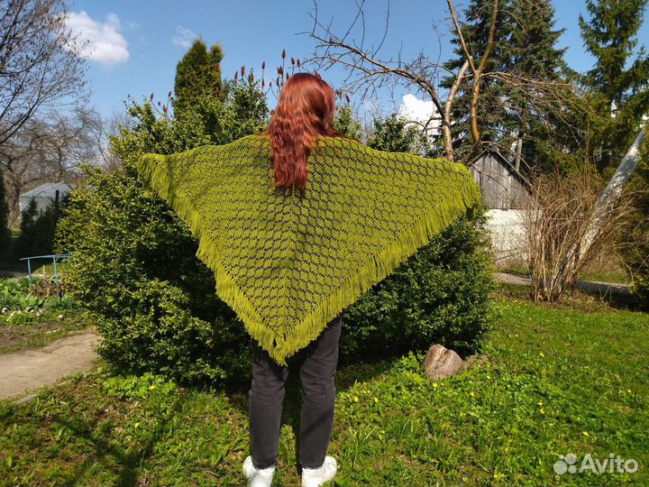 Шаль ручной работы новая