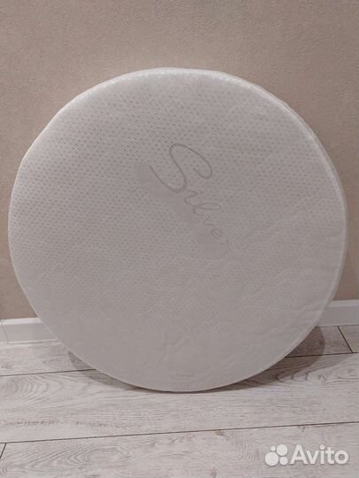 Матрас в круглую кроватку 7575