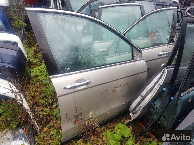 Дверь передняя правая Honda Cr-V