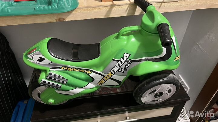 Детский мотоцикл (беговел)