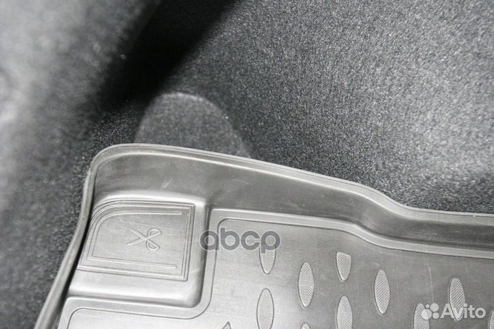 Коврик в багажник полиуретан NLC.25.43.B12 element