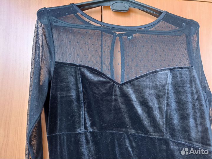 Платье бархат 46 р