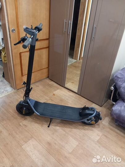 Электросамокат новый himo