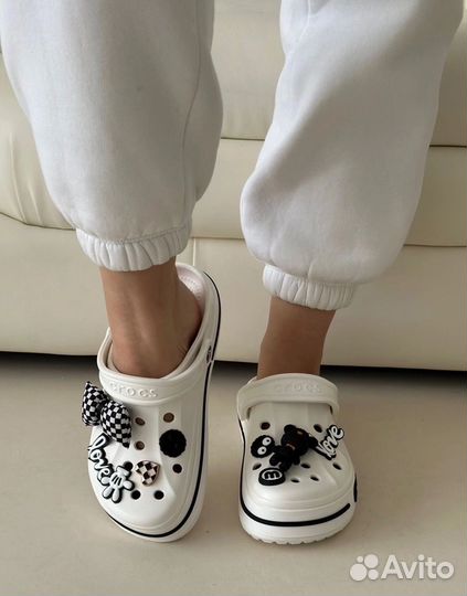 Crocs женские